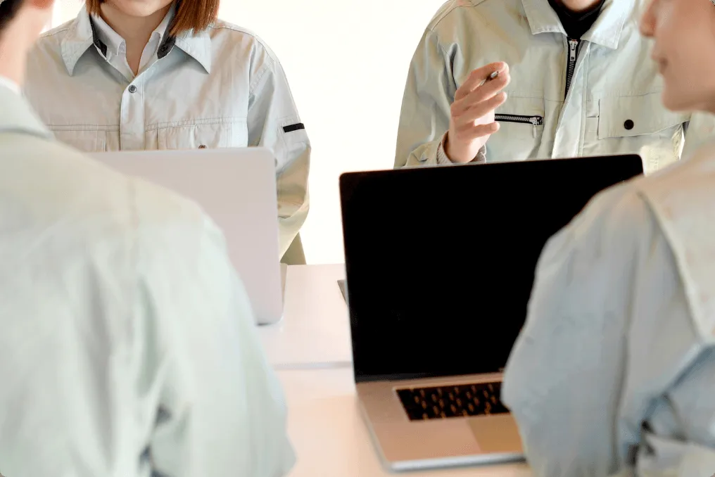 ご指定の手順書で社内教育を行い、メーカー校正と同レベルのサービスを提供します。